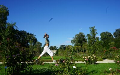 Waarom wandelen in de natuur gelukkig maakt